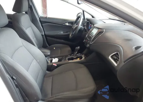 2018 Chevrolet Cruze Lt Auto from USA, damaged, VIN 1G1BE5SM8J7167893